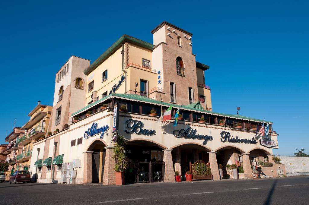 Hotel Al Castello Pomezia Exterior foto